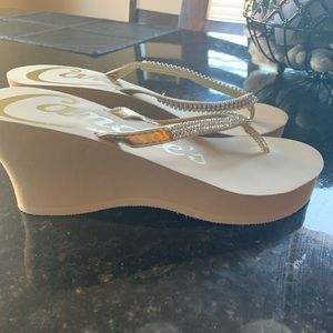 Flip flop platform sandals